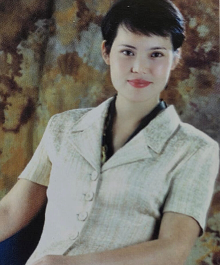 Sophia in a light jacket, Beijing, during her years as editor-in-chief