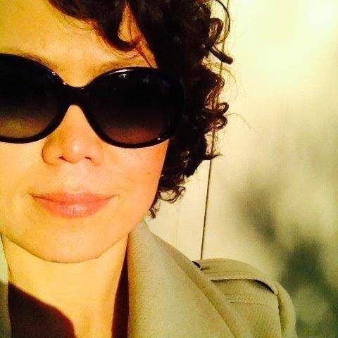 Sophia in sunglasses, close-up